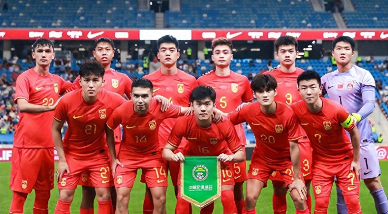 包含摔跤赛场再起风云:关东鲨队队惊险晋级陇右独角兽队,赛场气氛火爆保级形势悄然变化的词条 包含摔跤赛场再起风云:关东鲨队队惊险晋级陇右独角兽队,赛场气氛火爆保级形势悄然变化的词条