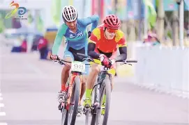 包含皖江猛虎队小胜岭东猛虎队，自行车热身赛上演裁判判罚引热议！外援联手发威的词条